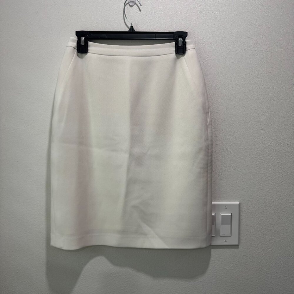 Reiss White Women's Myla Skirt Suit Set (Jacket + Skirt) (Size 6/8) - Picture 7 of 15